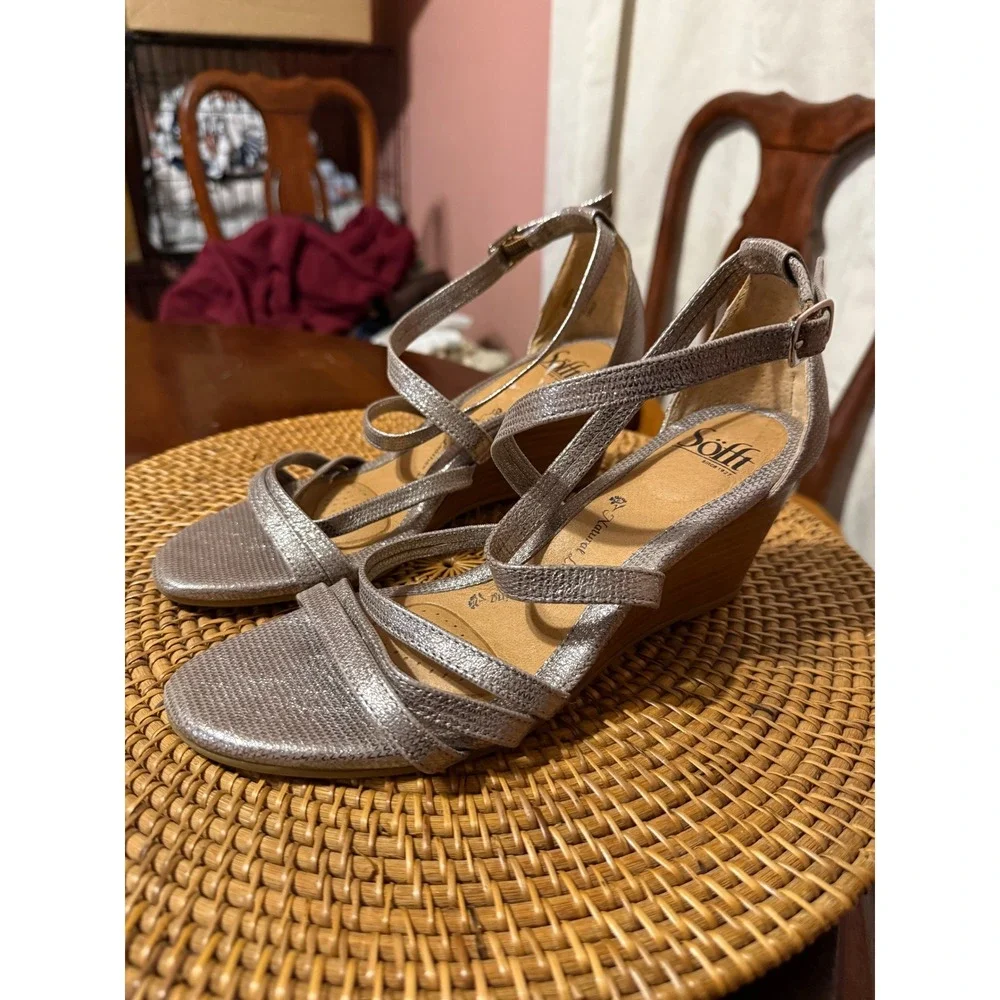 Sofft Metallic Silver Strappy Wedge Sandals Leather SF0004608 Womens 8M